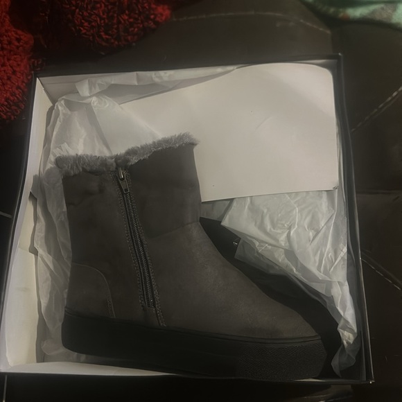 Gray Mia Merion Ankle boots - Picture 3 of 3